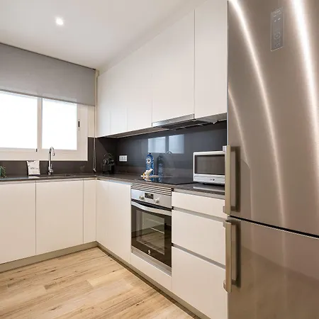 Group Calm Daire Sitges