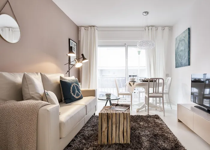 Group Calm Apartamento *