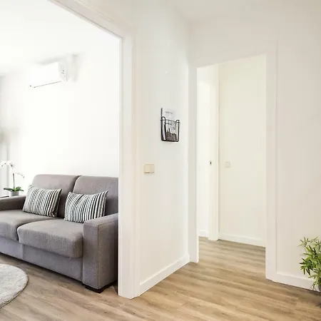 Group Calm Apartment *