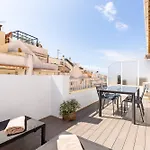 Group Calm Sitges