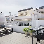 Group Calm Sitges