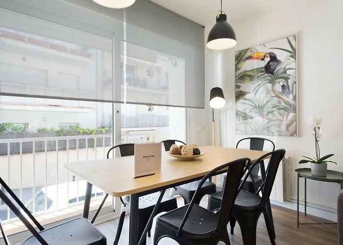 Group Calm Apartment